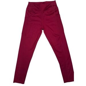 True Feat cropped leggings